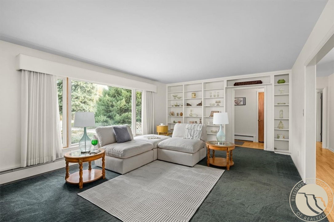 1122 Delphinium Drive