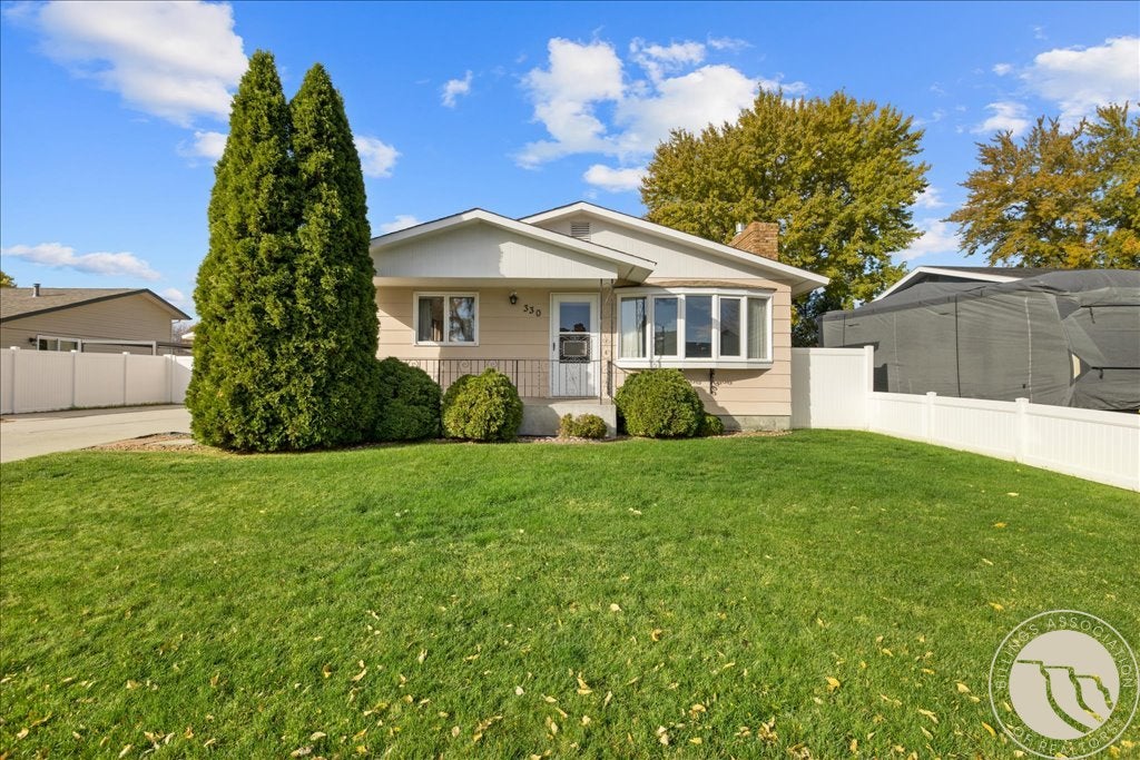 330 31st Street W