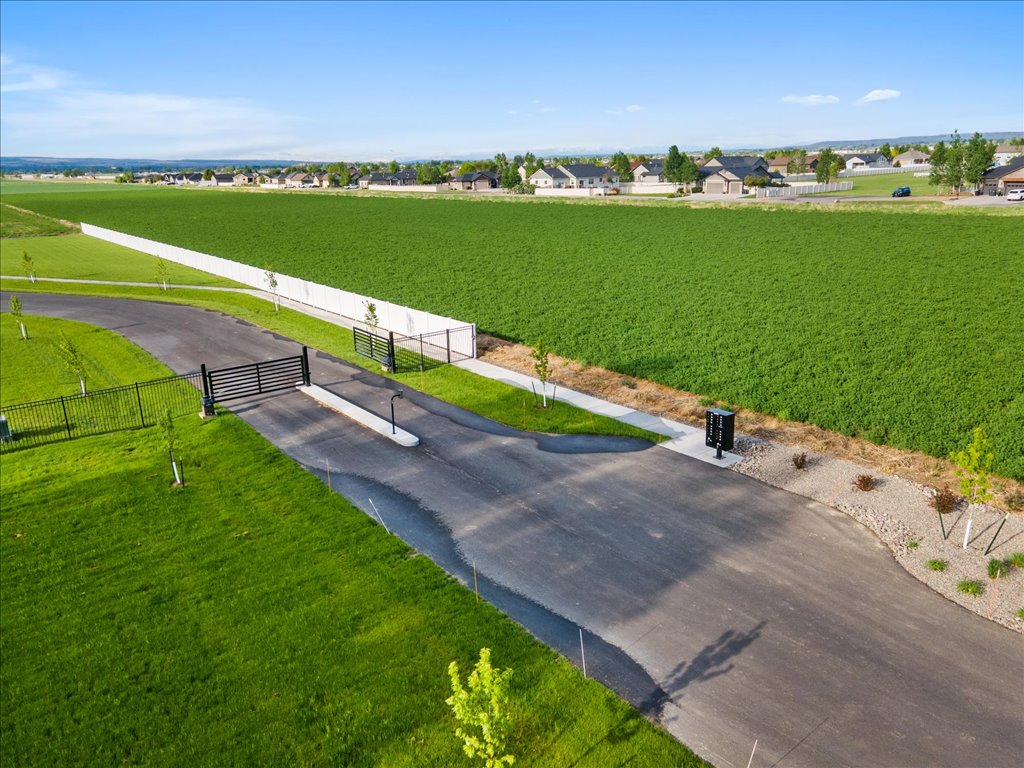 Lot 13 Black Canyon Court