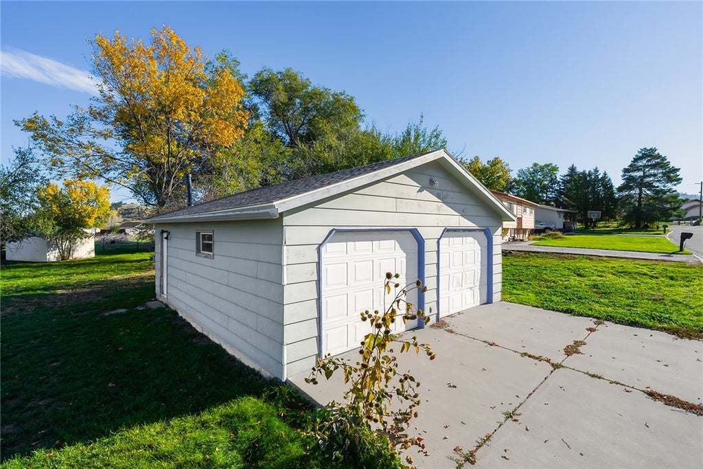 Photo of 309 Westgate Drive, Billings, MT 59101 (MLS # 362473)