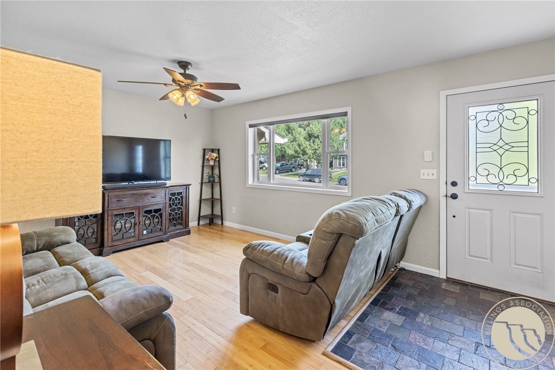 332 Caravan Avenue