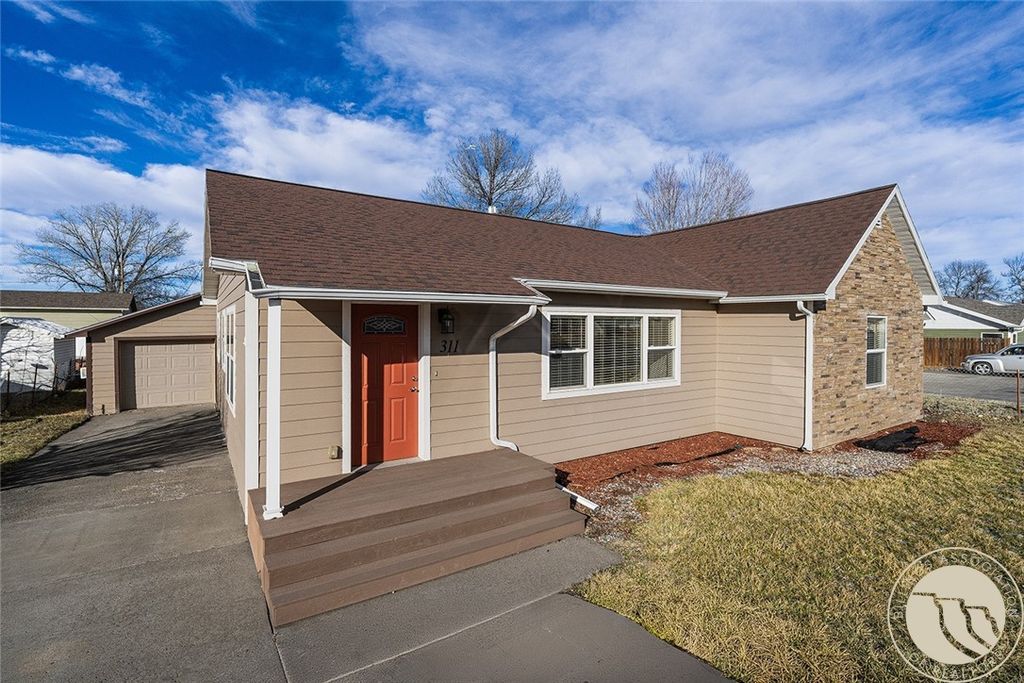 Photo of 311 Wicks Lane, Billings, MT 59105 (MLS # 358053)