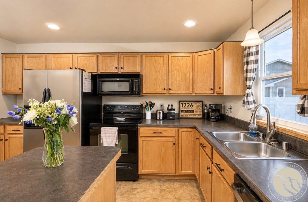 Photo of 1226 Cottonwood Boulevard #10, Billings, MT 59105 (MLS # 359007)