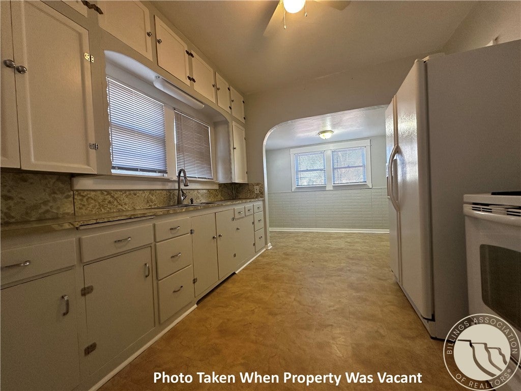 407 E 5th Street