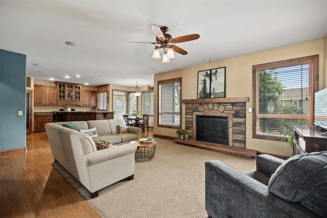 6286 Ironwood Drive