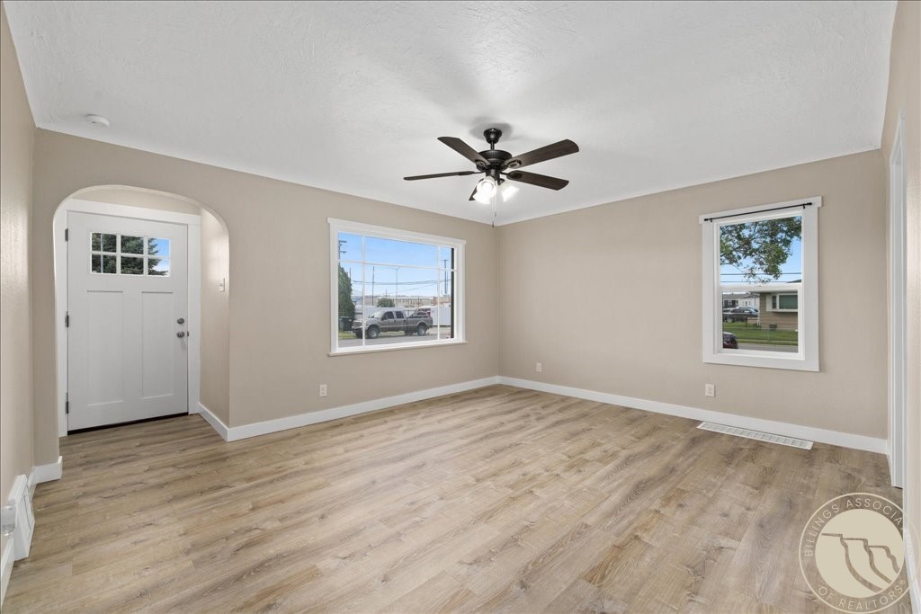 12 Macarthur Avenue