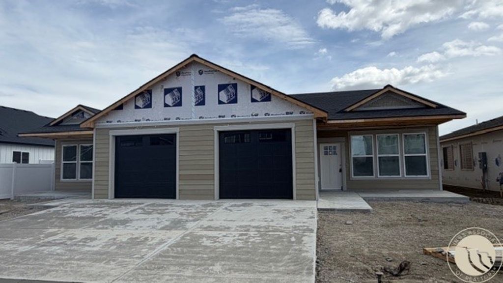 Photo of 1129 Buffalo Crossing Drive, Billings, MT 59106 (MLS # 358759)