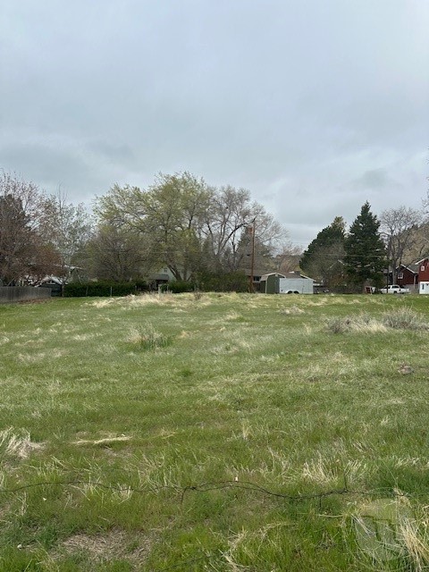 2 McBride Street