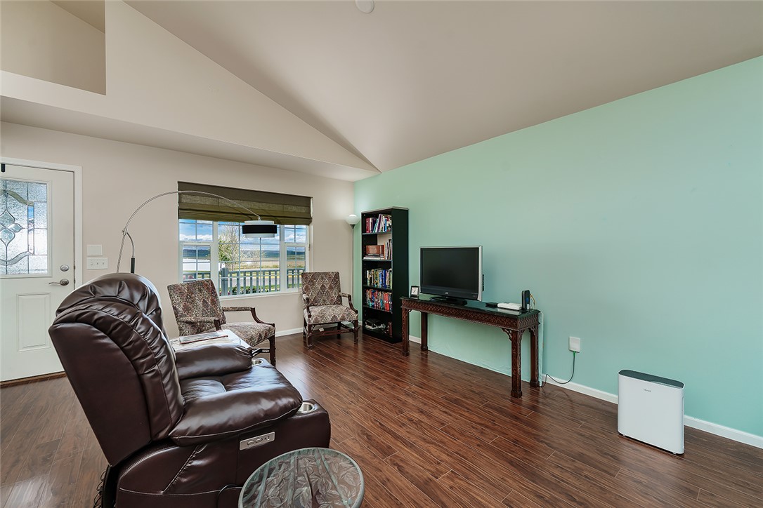 1202 Benjamin Boulevard