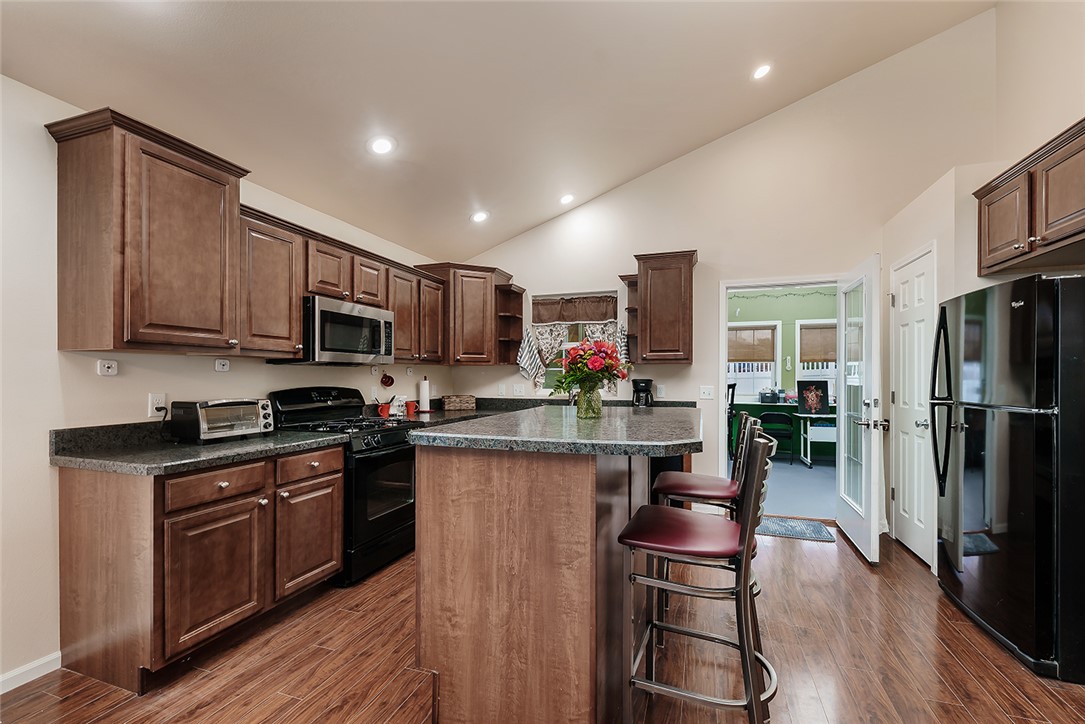 1202 Benjamin Boulevard