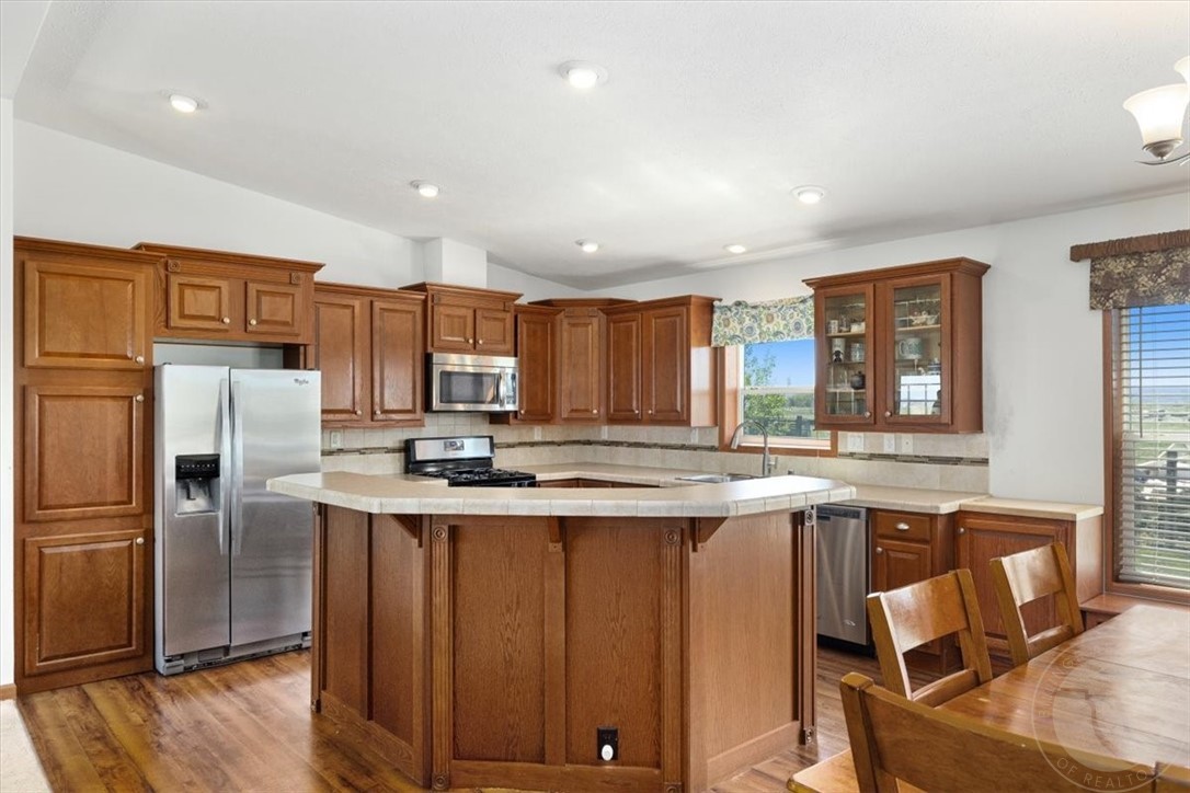 4150 Homer Davis Road