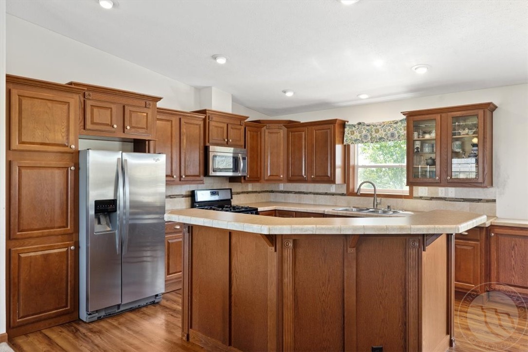 4150 Homer Davis Road