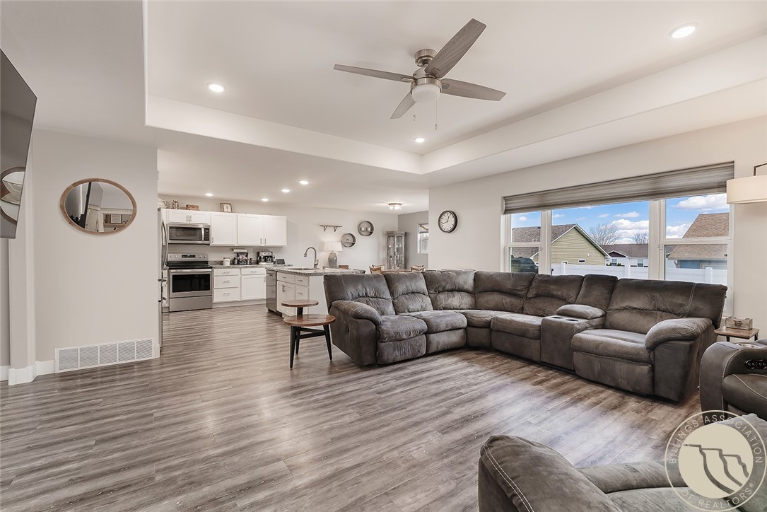 1239 Watson Peak Road