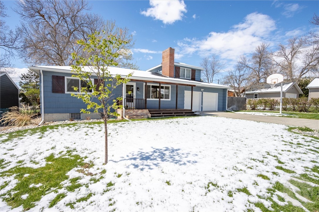 2412 Woody Drive