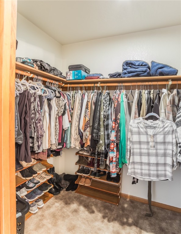 Bridger, Montana 59014, United States, 4 Bedrooms Bedrooms, ,3 BathroomsBathrooms,Residential,Active,251557