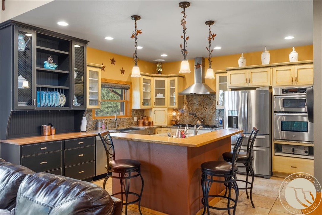 4545 High Trail Rd Road
