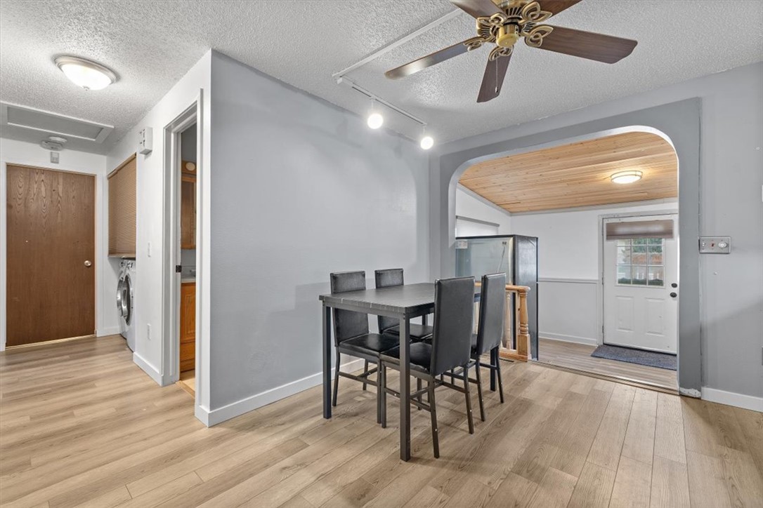 2744 Phyllis Circle S