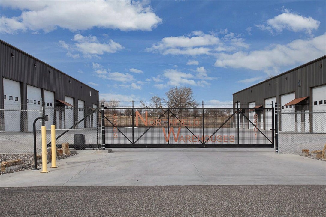 6501 Western Way, Unit O3 (Modified Gross Lease)