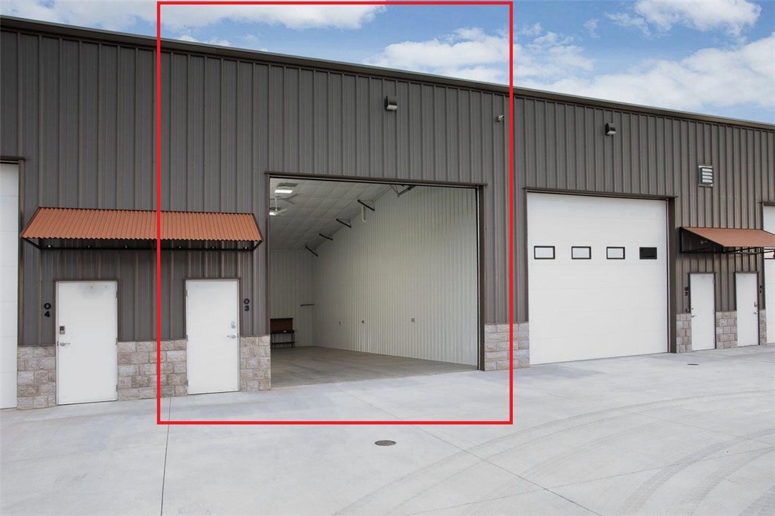 6501 Western Way, Unit O3 (Modified Gross Lease)