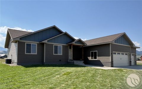 1 Starlight Dr Red Lodge MT 59068