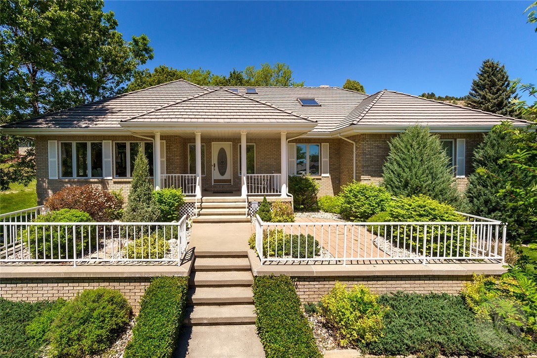 2815 Palm Drive