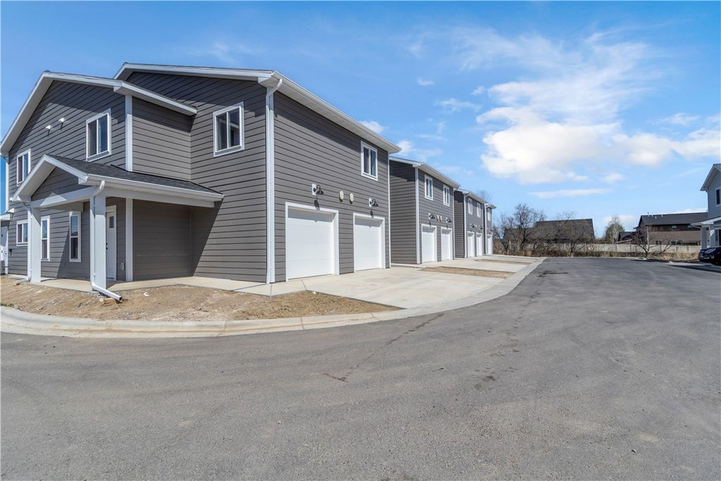 Photo of 1131 Little River Loop Loop #2, Billings, MT 59106 (MLS # 359673)