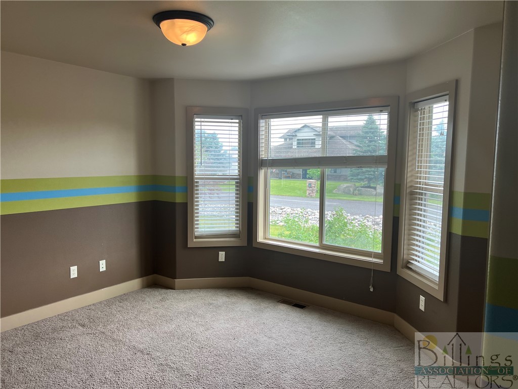 Billings, Montana 59106, United States, 4 Bedrooms Bedrooms, ,3 BathroomsBathrooms,Residential,Pending,53301