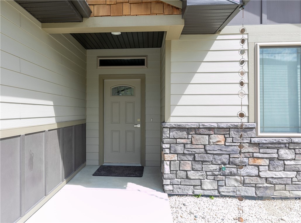 3835 Dylan Drive