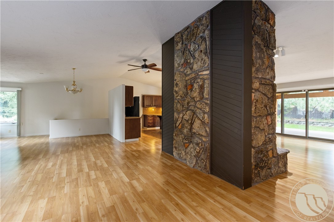 3043 Lloyd Mangrum Lane