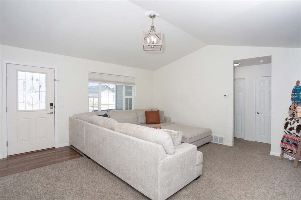 Photo of 2994 W Copper Ridge Loop Loop, Billings, MT 59106 (MLS # 358461)