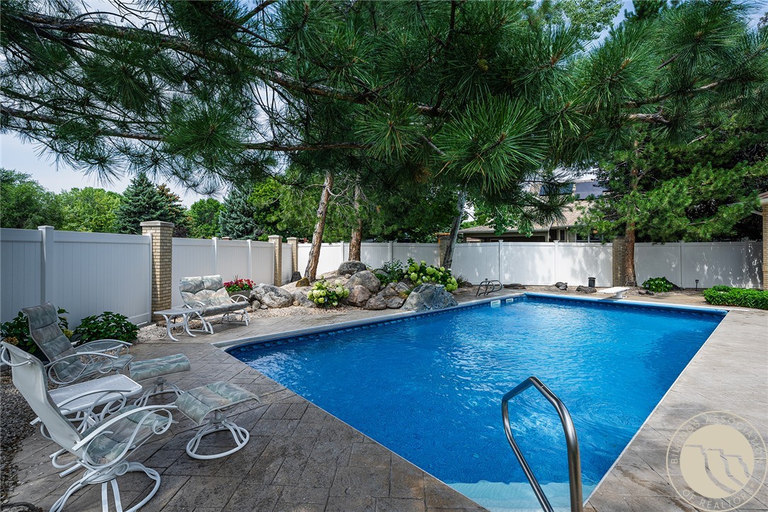 1740 Forest Park Drive