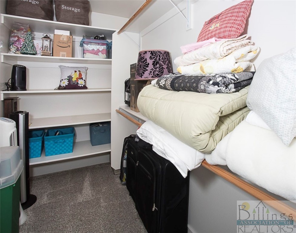 Billings, Montana 59101, United States, 3 Bedrooms Bedrooms, ,3 BathroomsBathrooms,Residential,Active,64907