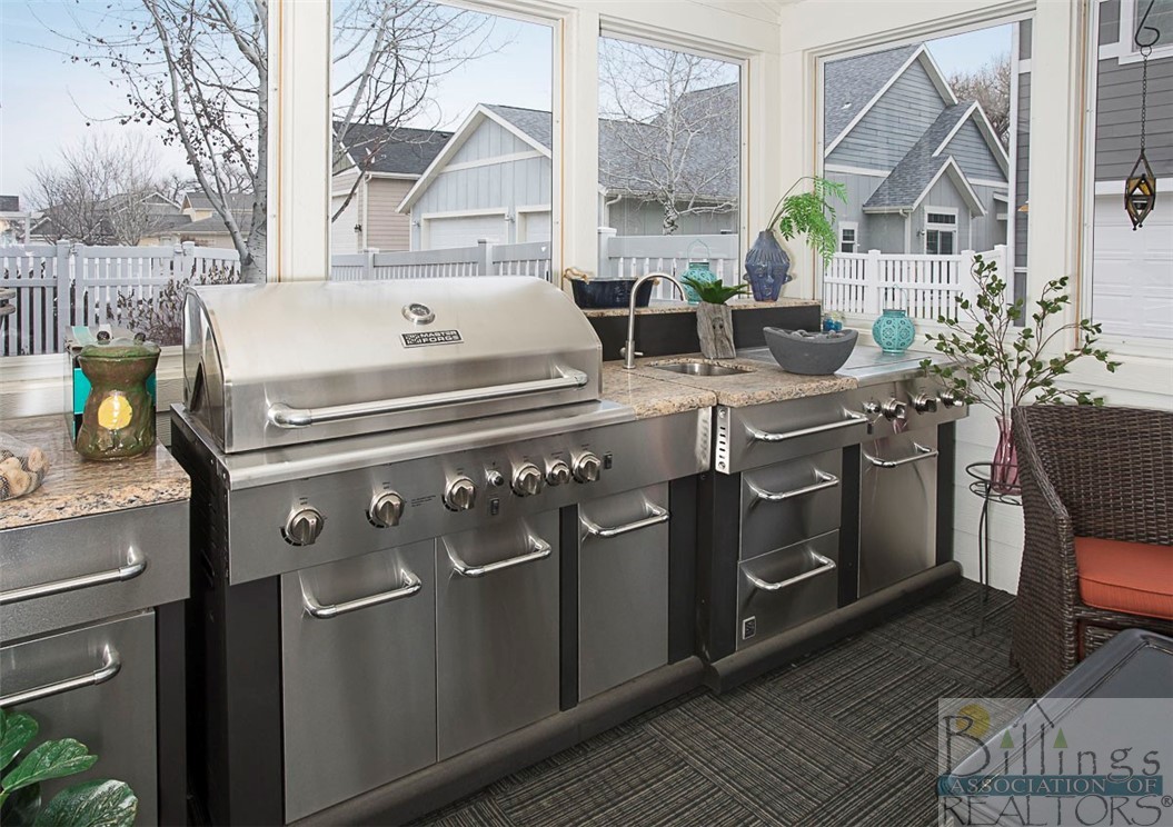 Billings, Montana 59101, United States, 3 Bedrooms Bedrooms, ,3 BathroomsBathrooms,Residential,Active,64907