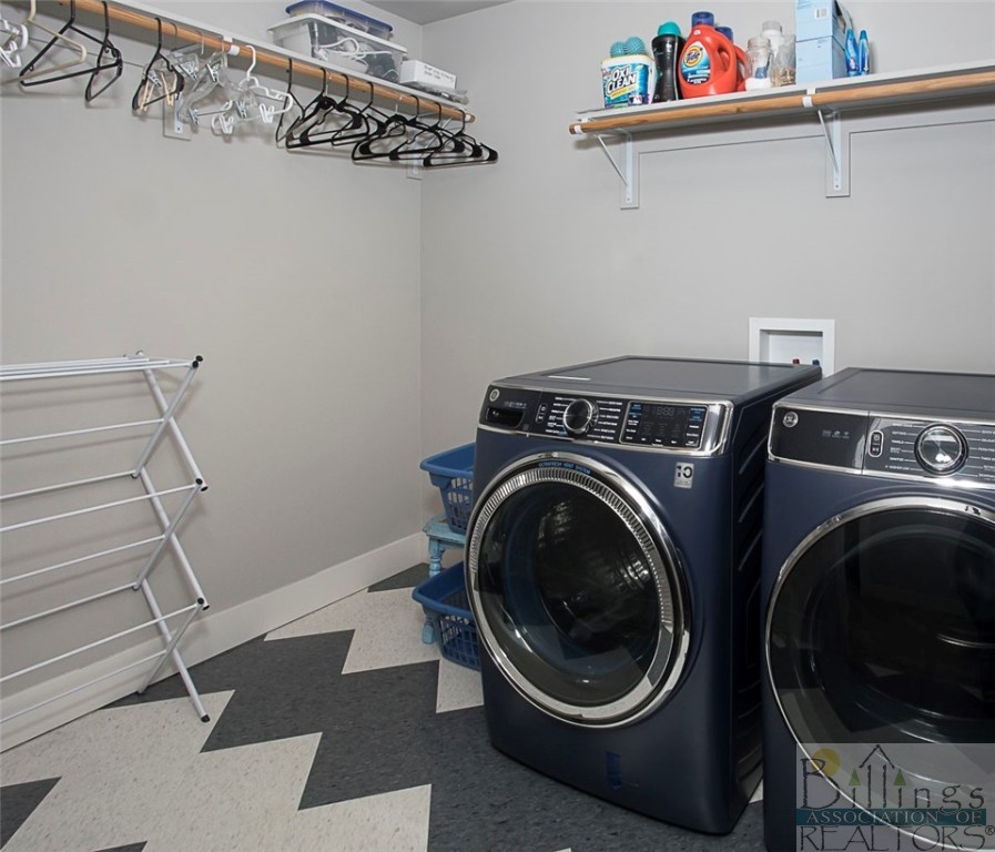 Billings, Montana 59101, United States, 3 Bedrooms Bedrooms, ,3 BathroomsBathrooms,Residential,Active,64907