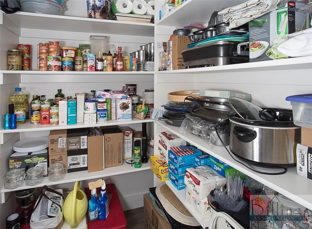 Billings, Montana 59101, United States, 3 Bedrooms Bedrooms, ,3 BathroomsBathrooms,Residential,Active,64907