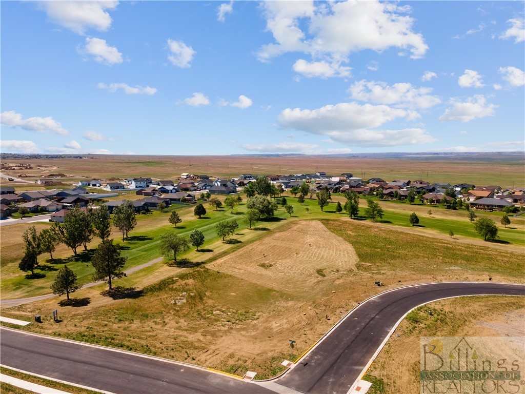 511 Winged Foot Drive