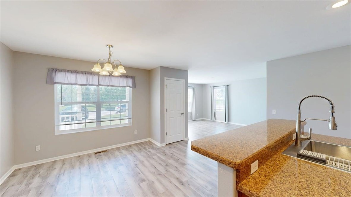 3127 Amelia Circle