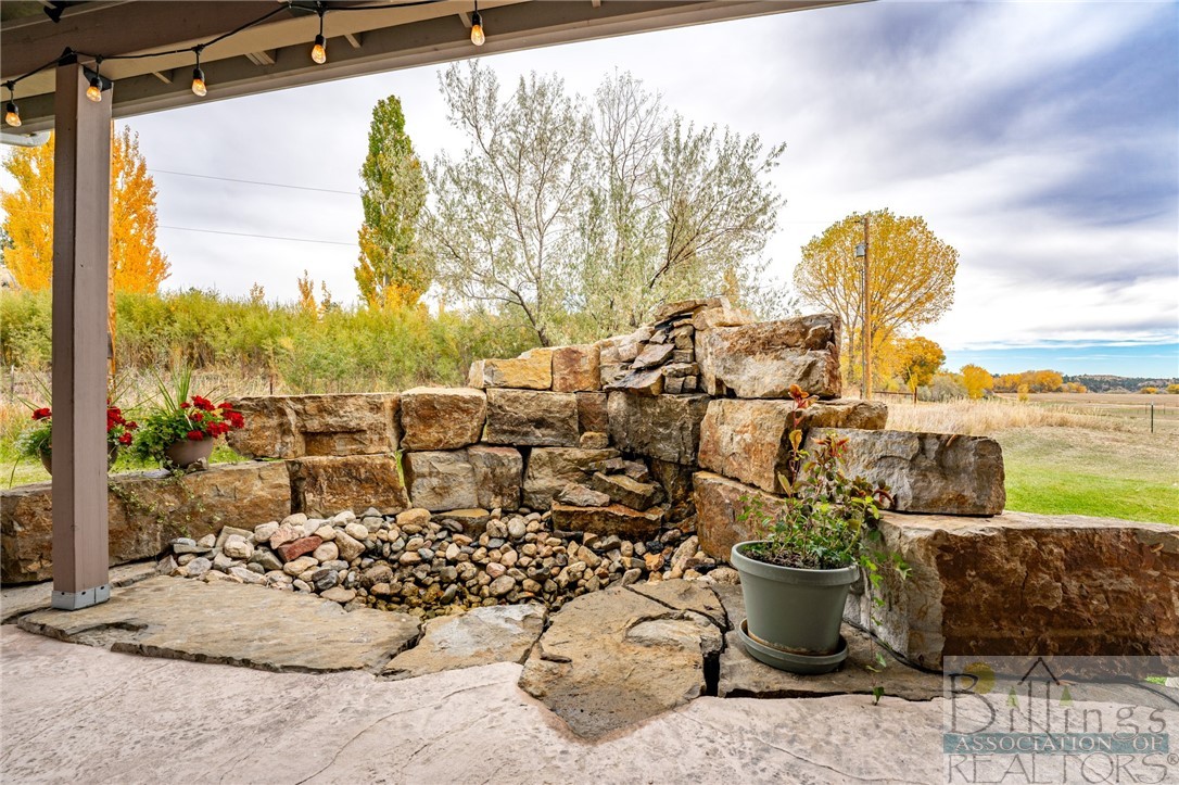 Columbus, Montana 59019, United States, 3 Bedrooms Bedrooms, ,2 BathroomsBathrooms,Residential,Contingent,36955