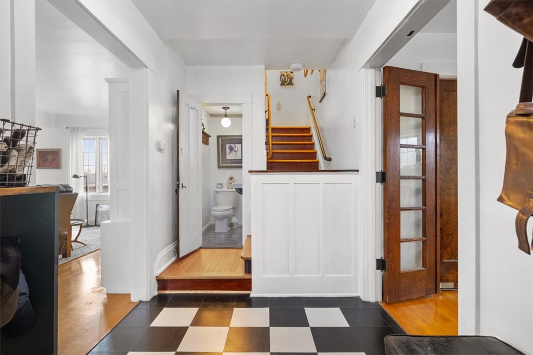 240 Beverly Hill Boulevard