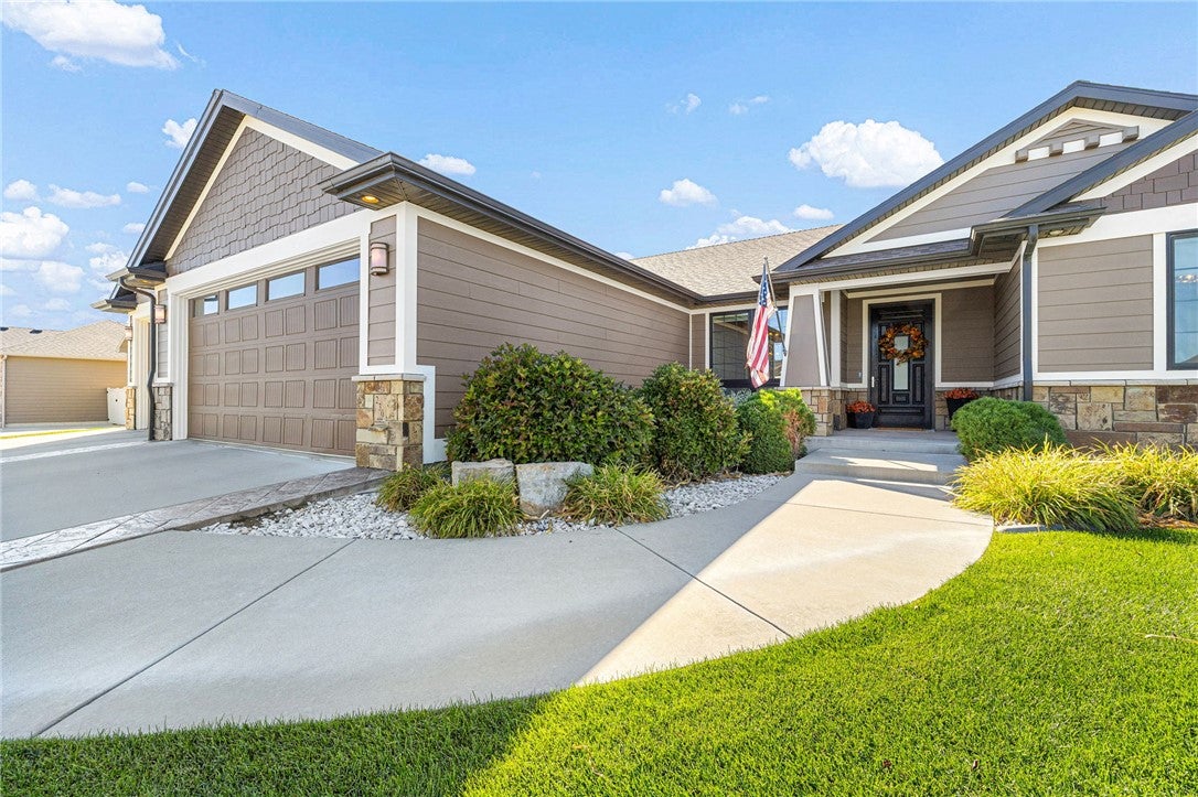 230 Feldspar Way