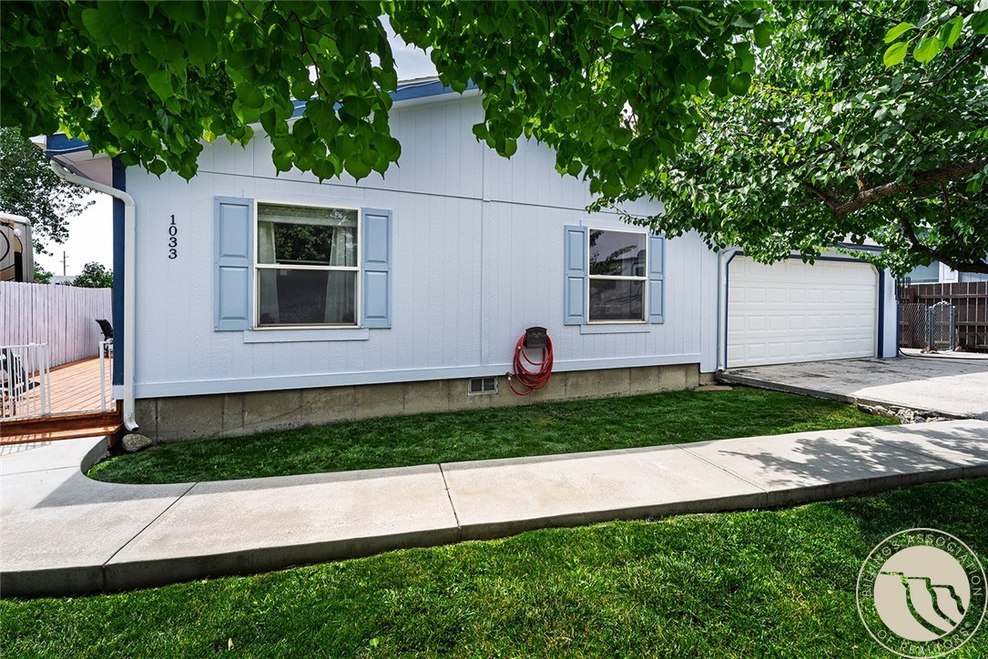 1033 Woodbine Creek Drive