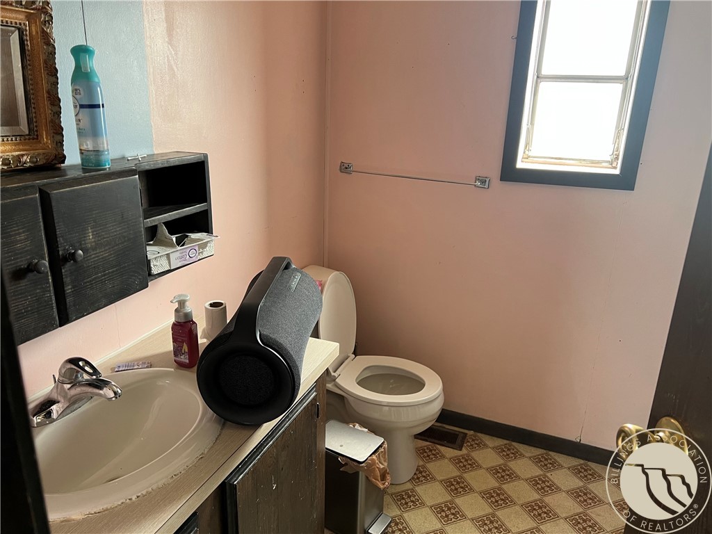 Billings, Montana 59106, United States, 3 Bedrooms Bedrooms, ,2 BathroomsBathrooms,Residential,Active,147516