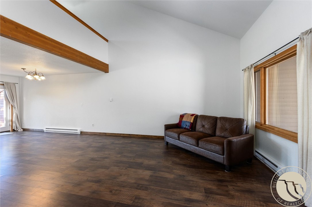 1521 Silver Circle
