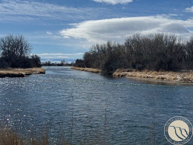 10674 & 10676 HIGHWAY 313 S Highway 313