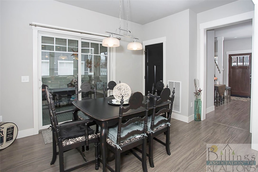 Billings, Montana 59101, United States, 3 Bedrooms Bedrooms, ,3 BathroomsBathrooms,Residential,Contingent,58813