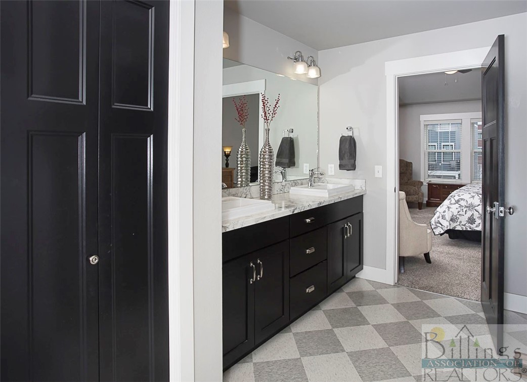 Billings, Montana 59101, United States, 3 Bedrooms Bedrooms, ,3 BathroomsBathrooms,Residential,Contingent,58813