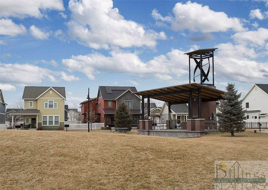 Billings, Montana 59101, United States, 3 Bedrooms Bedrooms, ,3 BathroomsBathrooms,Residential,Contingent,58813