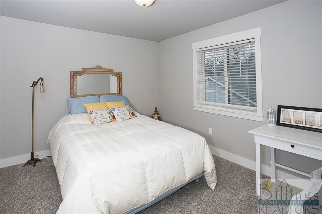 Billings, Montana 59101, United States, 3 Bedrooms Bedrooms, ,3 BathroomsBathrooms,Residential,Contingent,58813