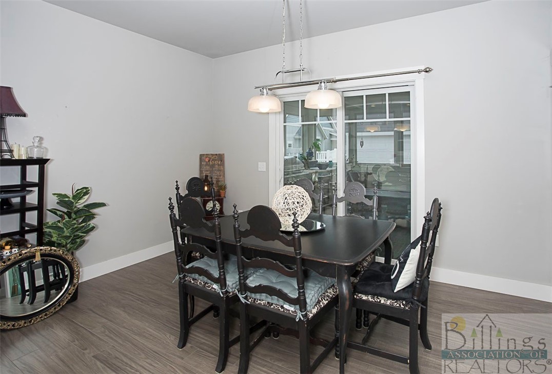 Billings, Montana 59101, United States, 3 Bedrooms Bedrooms, ,3 BathroomsBathrooms,Residential,Contingent,58813