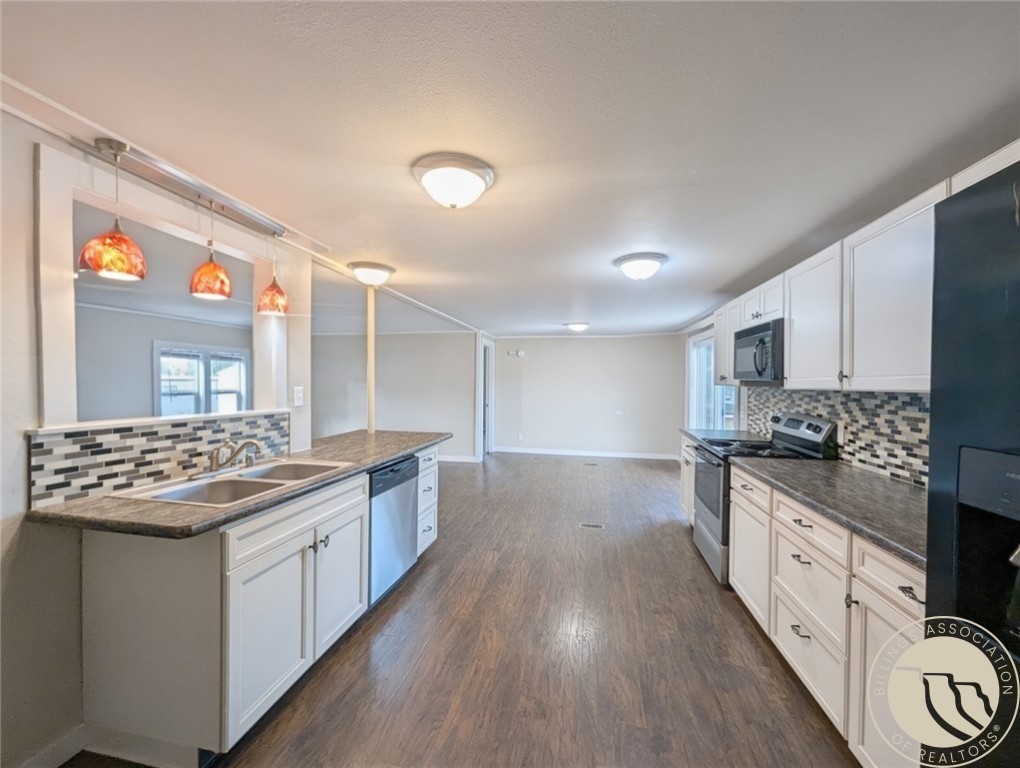 2224 Highway 87 E #201